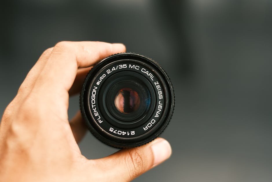 Camera lens representing theoretical focus